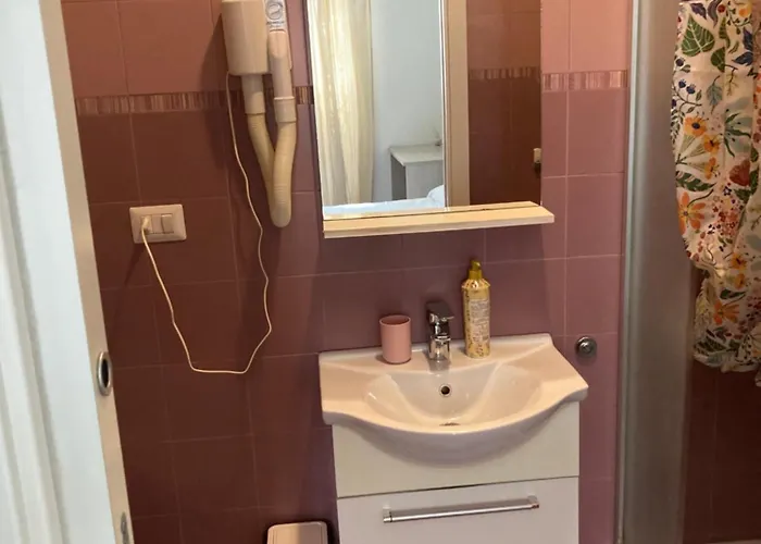 Oreglia House Apartment